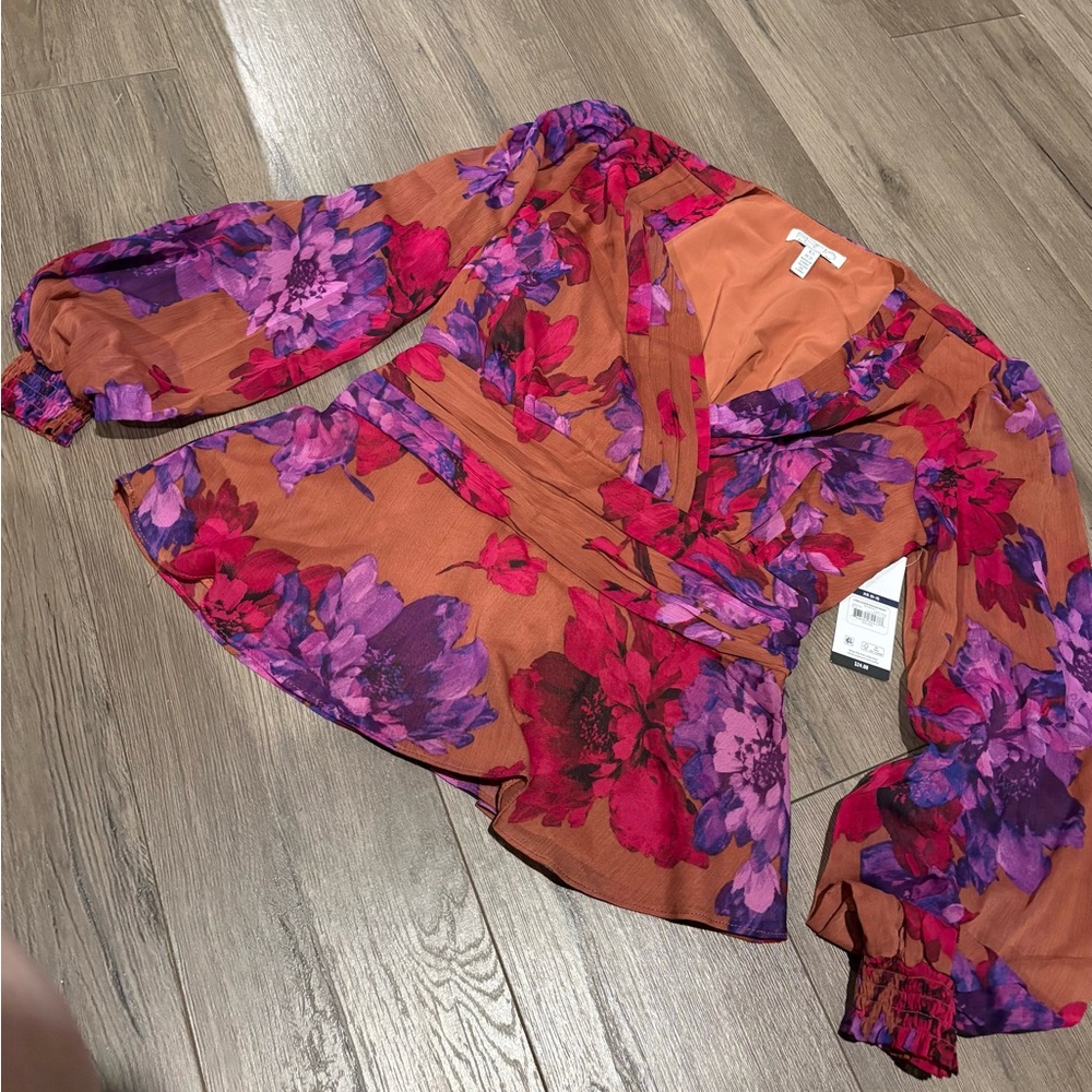Womens Sofia Jeans Floral Blouse Size XS (0-2)